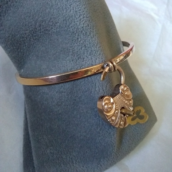 ☆SOLD☆ANTIQUE HEART PADLOCK BRACELET & KEY RARE! - Picture 2 of 5